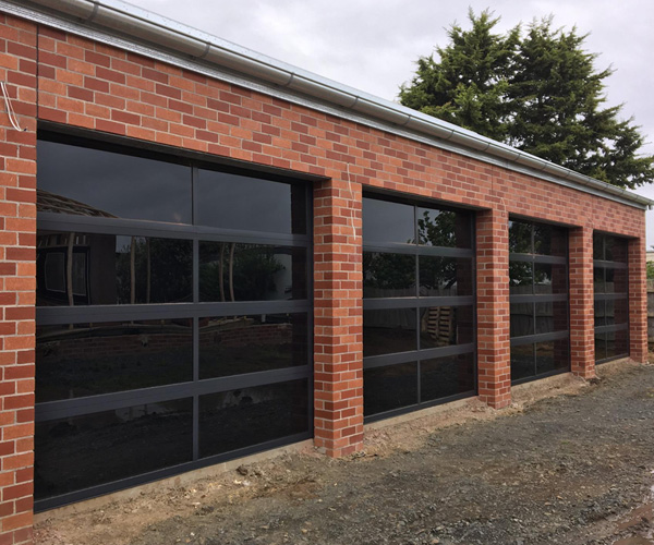 Home | Garage Door Solutions in Braeside & Berwick