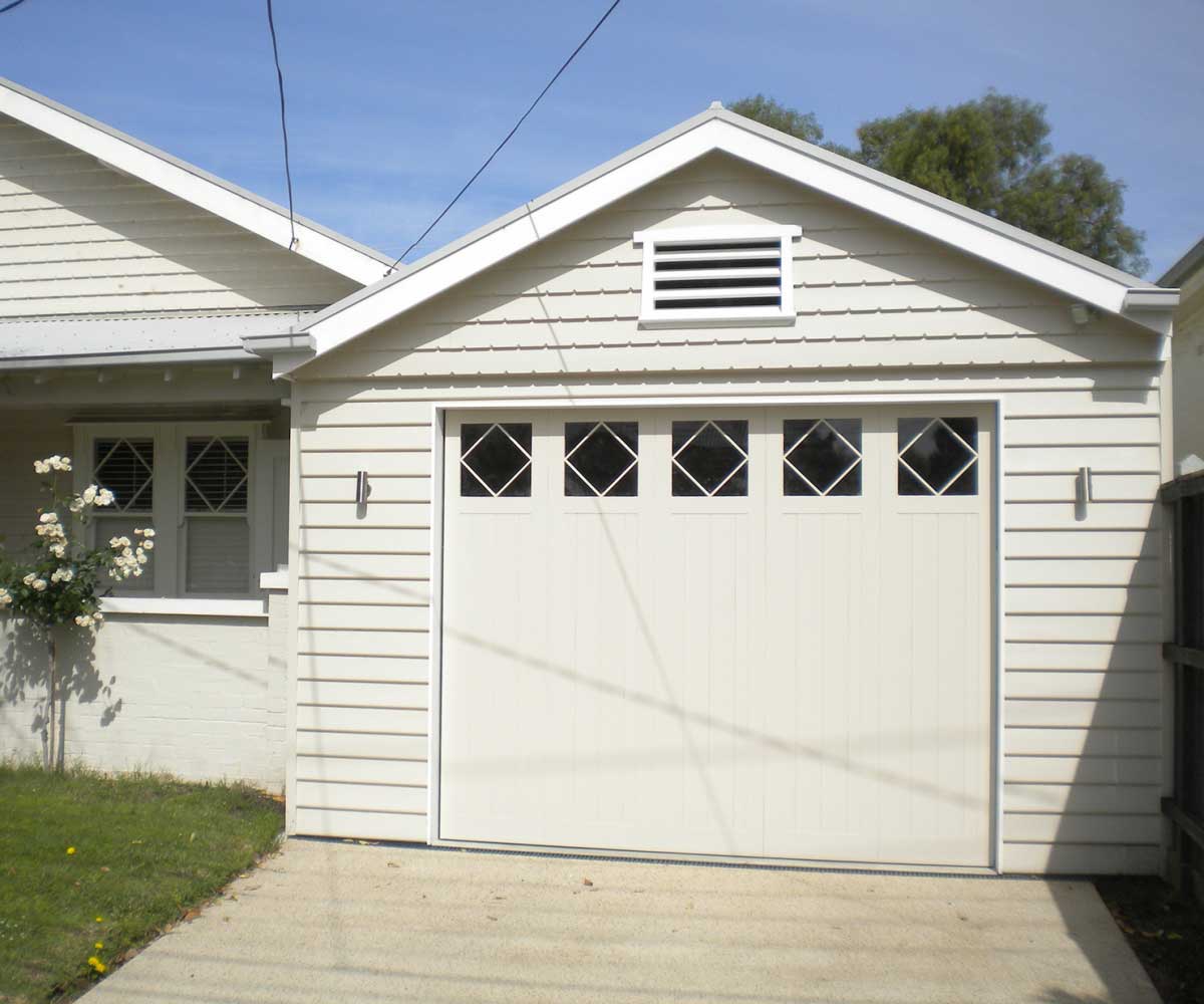 Tilt Doors | Garage Door Solutions in Braeside & Berwick