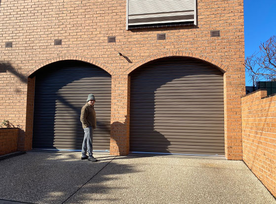 Garage Door Repairs Black Rock