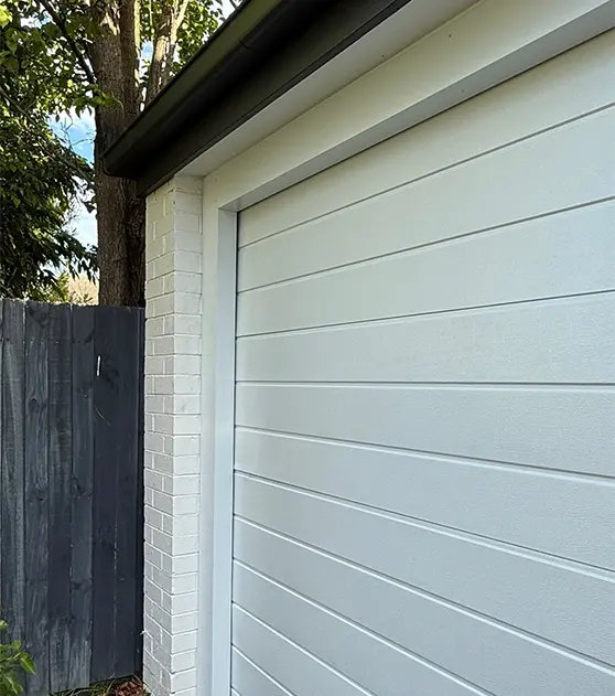 Garage Doors That Suit the Way Altona Homes Are Built